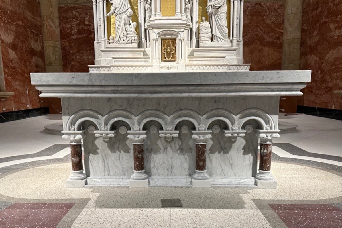St. Joseph Catholic Church, Jasper, Indiana, 2022 – Altar , Ambo and Baptismal Font