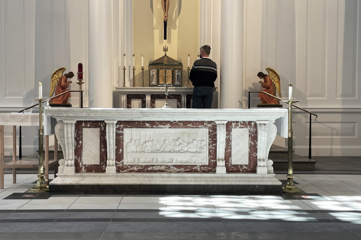 St. Mary of Sorrow Catholic Church, Fairfax, Virginia, 2021 – Altar, Tabernacle Stand and Baptismal Font