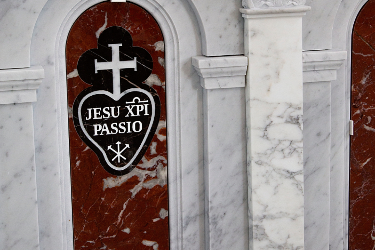 St. Paul of the Cross Monastery, Pittsburgh, Pennsylvania, 2020 – Altar, Reredos, Ambo and Side Shrines